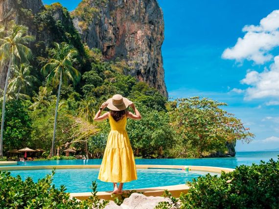 Wakacje Pod Palmami! Bangkok I Krabi