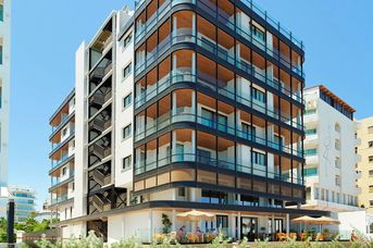 LIV Mackenzie Beach Suites
