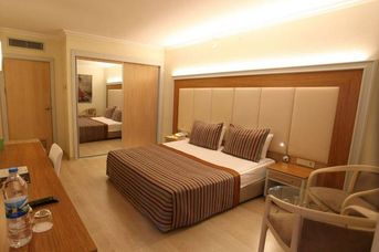 AQI Pegasos Resort