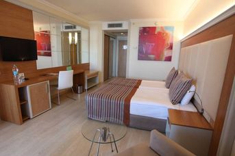 AQI Pegasos Resort