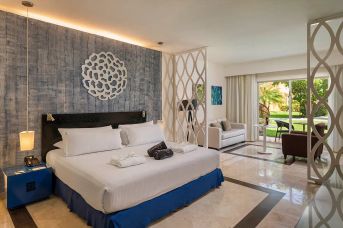 Ocean Maya Royale