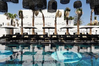 Myconian O Hotel