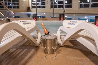 Bursztyn Medical Spa Holiday Houses