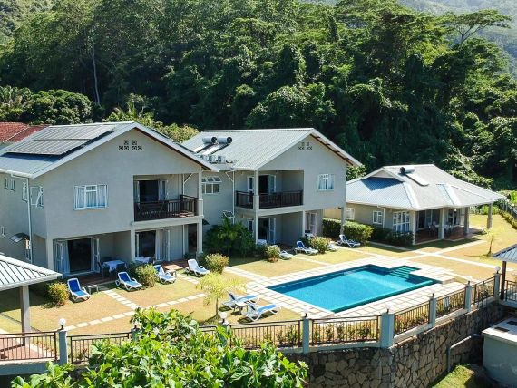 Bambous River Lodge