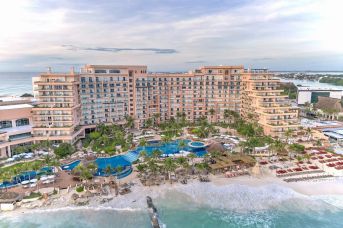 Fiesta Americana Grand Coral Beach