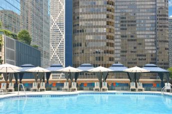 Doubletree Chicago Magnificent Mile