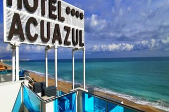 Aparthotel Acuazul & Spa