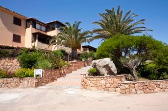 Residence Baia De Bahas