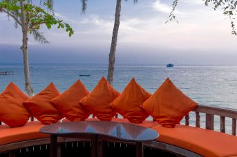 Baan Ploy Sea