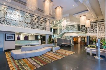 Double Tree by Hilton 
