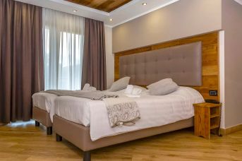 K2 Hotel