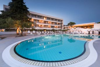 Pharos, Hvar Bayhill