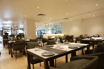 Orchard Rendezvous (ex. Orchard Parade)