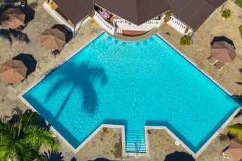 Lifestyle Crown Residence Suites