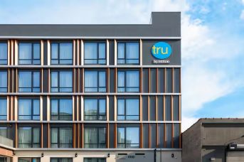Tru by Hilton Brooklyn