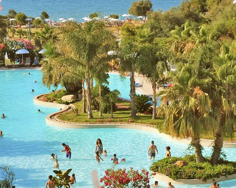 Acacia Resort