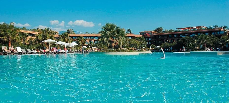 Acacia Resort