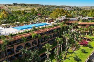 Acacia Resort