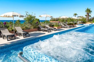 Acacia Resort