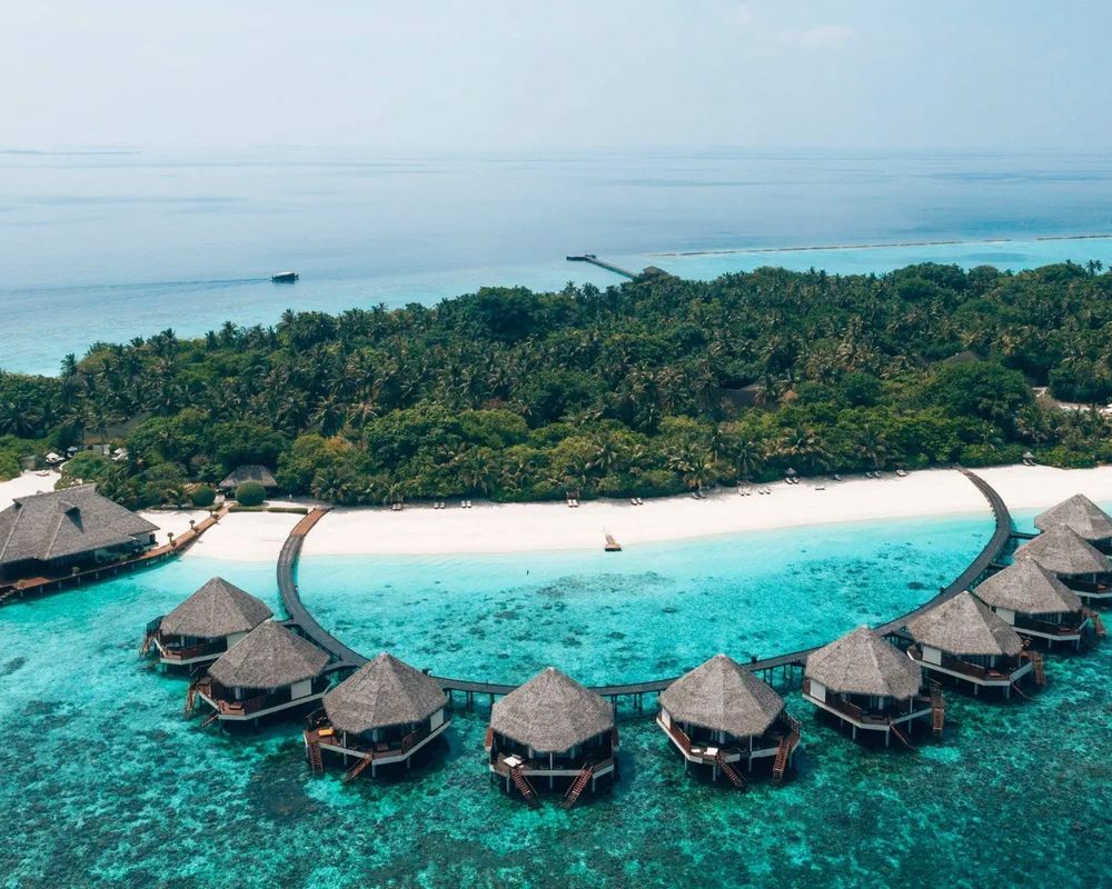 Adaaran Select Meedhupparu Island