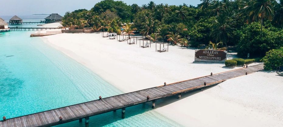 Adaaran Select Meedhupparu Island