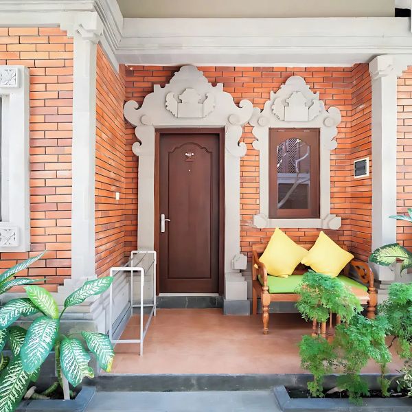 Adi Dharma — Kuta, Indonezja