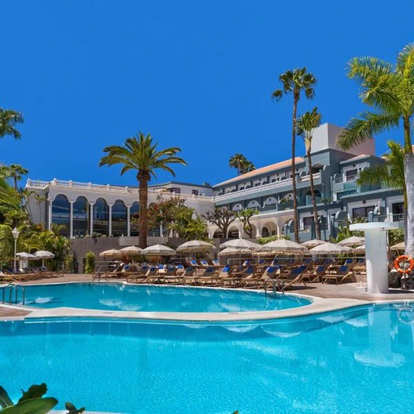 Adrian Colon Guanahani — Playa de las Americas, Hiszpania