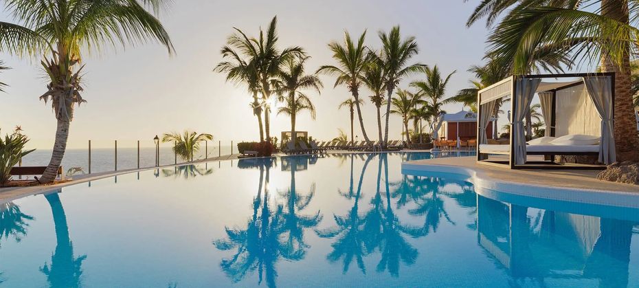 Adrian Roca Nivaria Gran Hotel