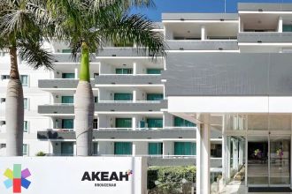 Akeah Broncemar