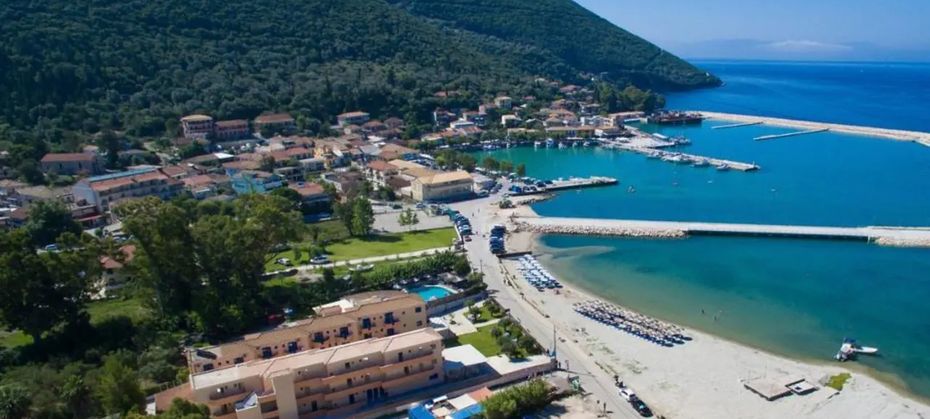 Akroyiali Resort