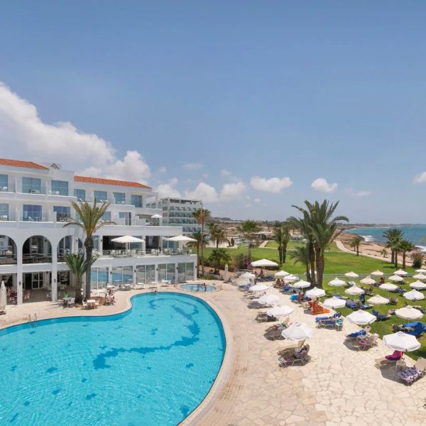 Akti Beach Village Resort — Paphos, Cypr