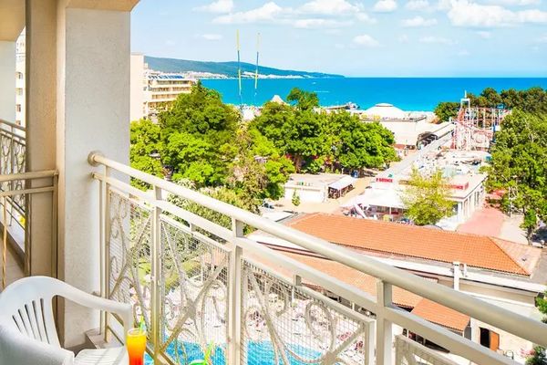 Alba (Sunny Beach)