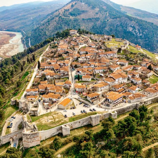 Albania - Poznaj nieznane