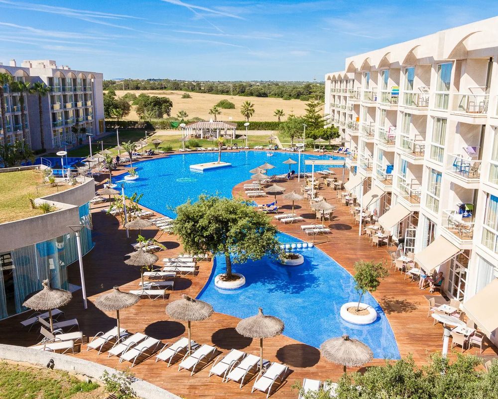 Zafiro Alzinar Mar (ex. Alegria Alzinar Mar Suites)