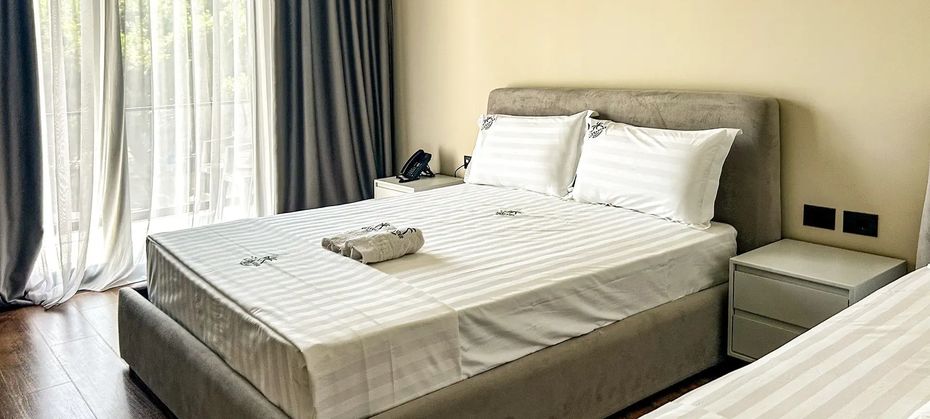 Alexander Resort
