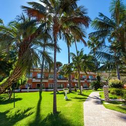 Ambassador Apartaments