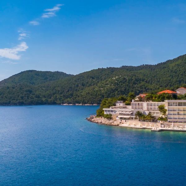 Aminess Younique Lume (Korčula) — Brna, Chorwacja