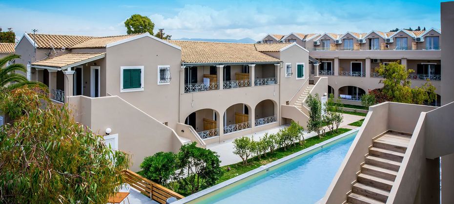 Amour Holiday Resort
