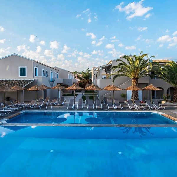 Amour Holiday Resort