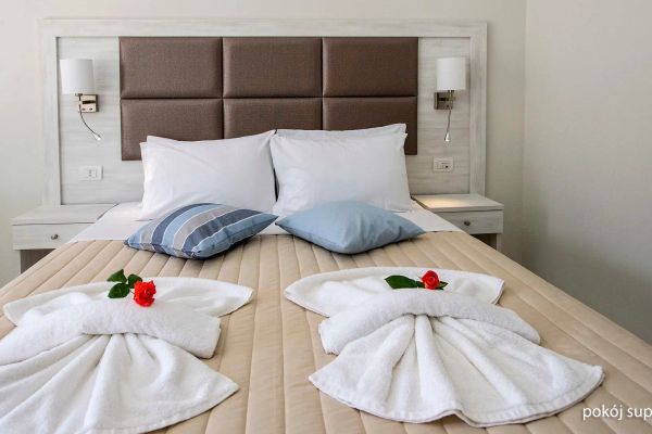 Amour Holiday Resort