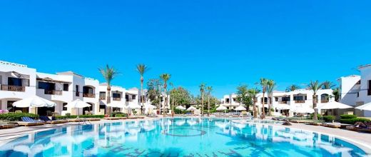 Amphoras Beach