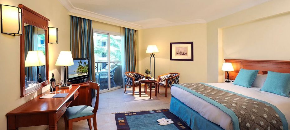 Amwaj Beach Club Resort (ex. Pickalbatros Beach Club)