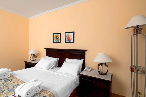 Amwaj Oyoun Resort & Spa (ex AA Amwaj Resort)