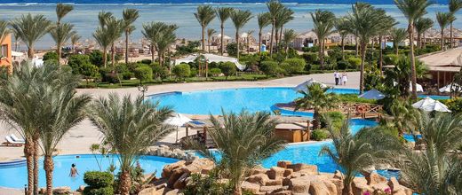 Amwaj Oyoun Resort & Casino