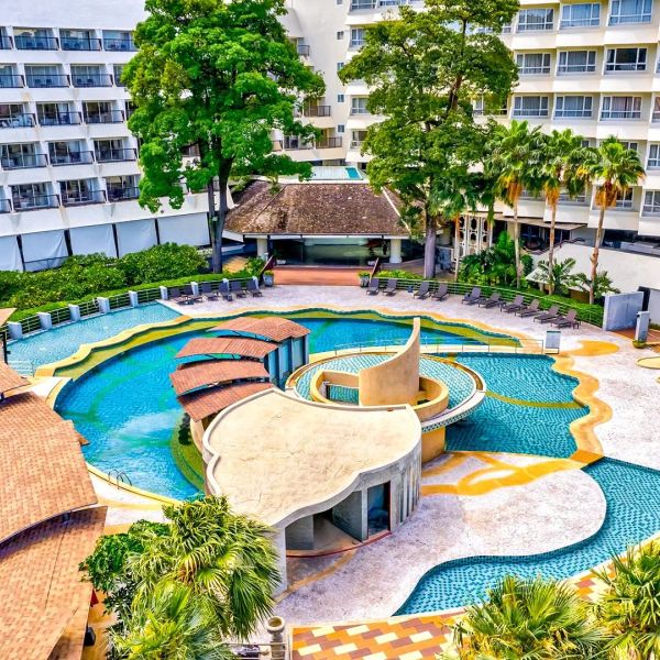 Andaman Embrace — Patong, Tajlandia