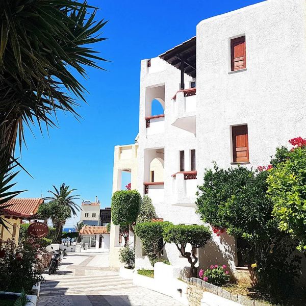 Anema By The Sea — Karlovassi, Grecja