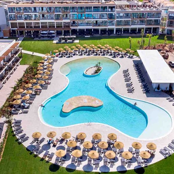 AP Cabanas Beach & Nature