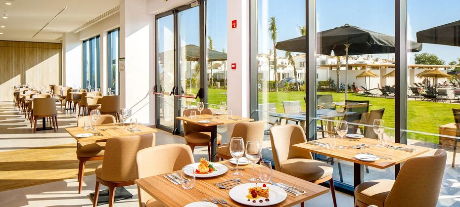 AP Cabanas Beach & Nature