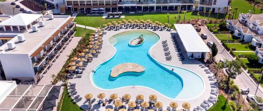 AP Cabanas Beach & Nature