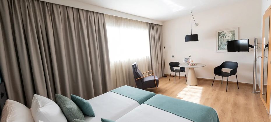 Aparthotel Atenea Barcelona